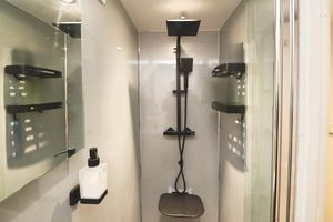 LORDS COTTAGE- click for photo gallery